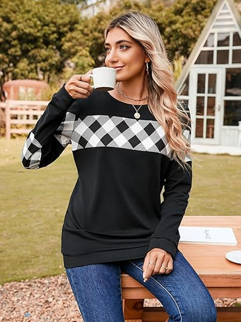 Spring/Autumn New Women'S Round Neck, Super Sensual Black Base Layer Top High-End Casual Sweater Long Sleeve Sweatshirt Preppy Style - Black