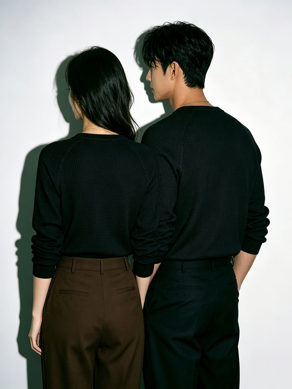 2pcs Matching Couple's Waffle Knit Long-Sleeve Henley T-Shirts, Raglan Sleeve Half-Button Placket Crew Neck Pullover Tops, Soft Stretchy Breathable Loose Fit Casual Basic Base Layers, Korean Minimalist Style Suitable for Dates, Daily Commutes - Black+black