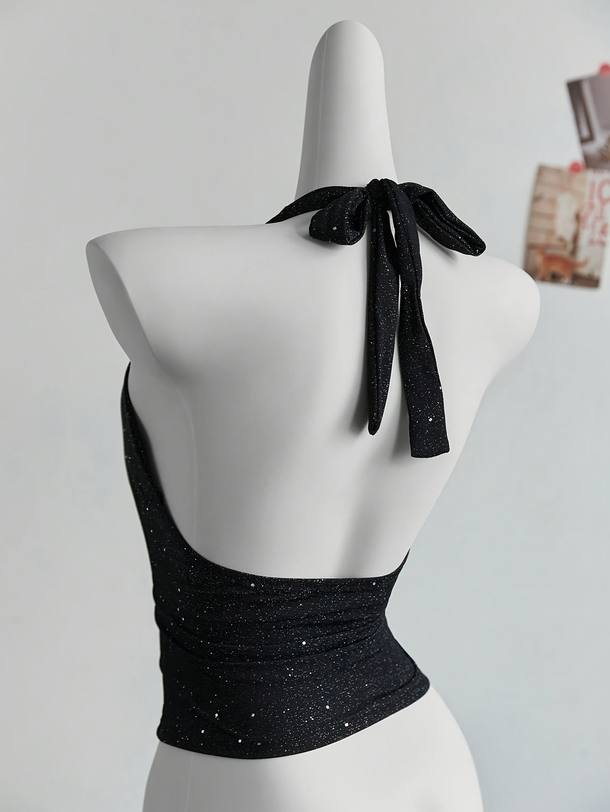Fashion Shiny Cross-Back Halter Neck Crop Top ZLLZ - Black