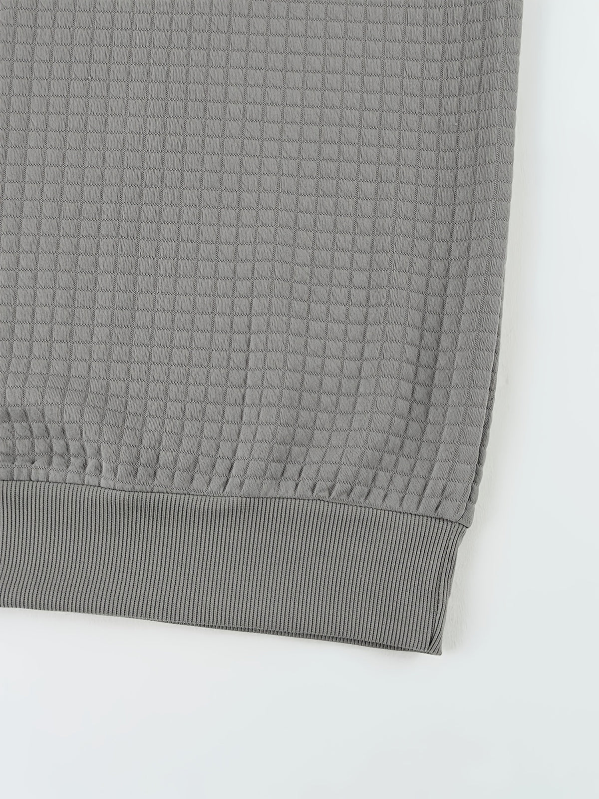 Men'S Waffle Knit T-Shirt, a Short Sleeve Crew Neck Casual Summer Top Featuring Premium Handcrafted Fashion Labeling. Made from Textured, Breathable Fabric with a Soft And Lightweight Feel, Offering a Comfortable Slim-Fit Design - Grey