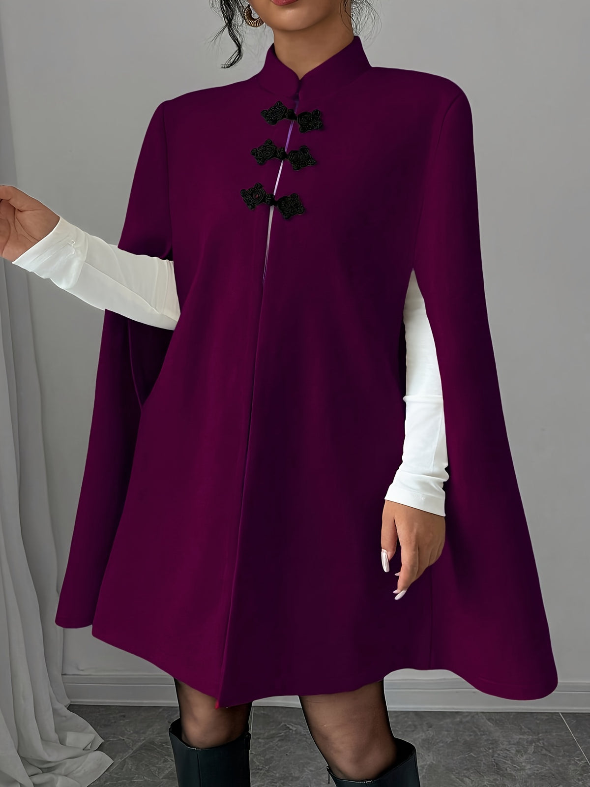 Elegant and Graceful Stand-up Collar Contrasting Color Chinese Style Button Cape Shawl Ladies Autumn and Winter Thick Coat - Deep Purple