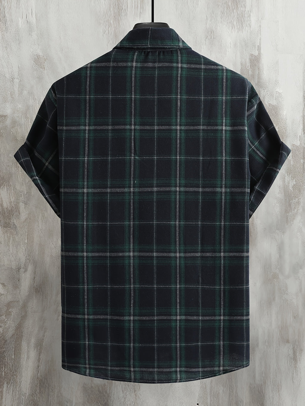 Men'S Casual Preppy Style Plaid Print Basic Color Short Sleeve Collared Shirt, Spring Summer Loose Fit Short Sleeve Checkered Pattern, Button-Front Closure, Classic Collar, Suitable for Casual And Semi-Formal Wear - Dark Green
