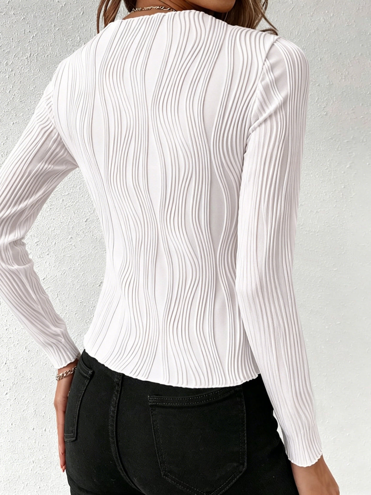 Elegant Autumn Solid Color Long-Sleeve Top for Women, Suitable for Dates, Parties, and Daily Wear, Office Commute Inner Layer, Stretchy and Soft Fabric - White