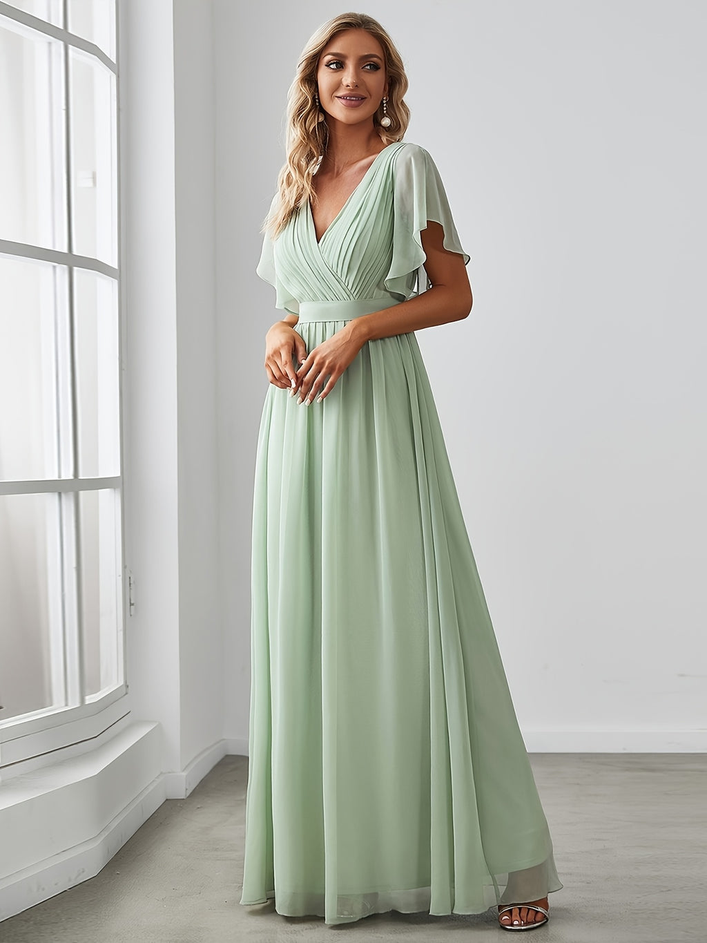 Women'S Elegant Sage Green Eternal Beauty Chiffon Bandeau Wedding Dress Gown, Slit And Ruched Butterfly Sleeves, Back Tie-Up - Light Green