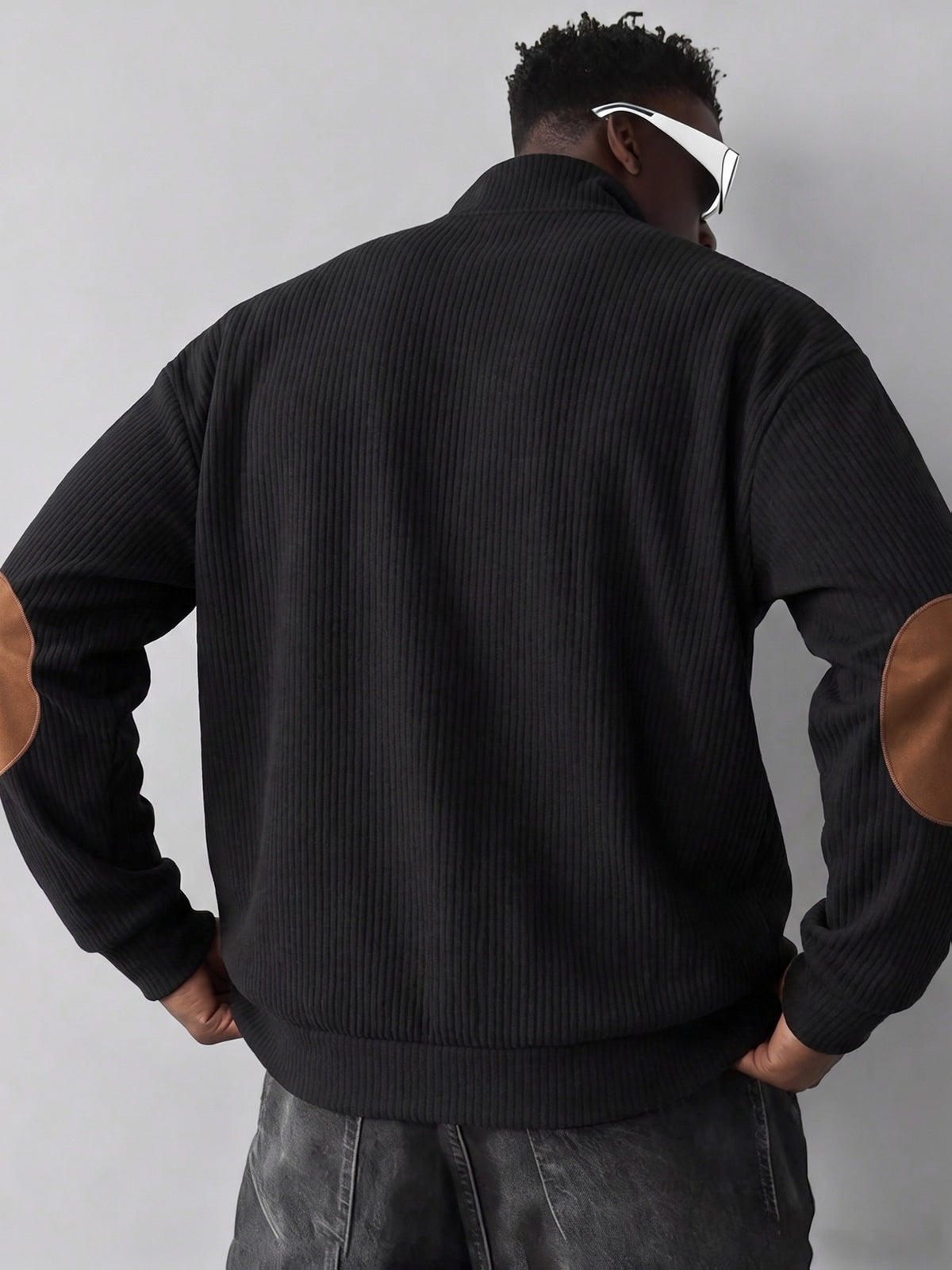1pc Men'S Thick Plaid Long Sleeve T-Shirt Sweater | Premium Plaid Texture Jacquard Knit Thick Fabric | V-Neck Design | Loose Comfortable Fit | Essential Street Outdoor Casual Wear | Breathable Warm And Skin-Friendly | Indoor Gatherings And Outdoor S - Black