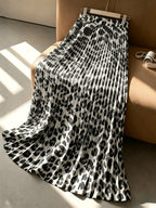 Women's Leopard Print Pleated A-Line Skirt with Elastic Waistband - Elastic Waistband Suitable for Spring, Summer, and Autumn, Machine Washable Non-sheer Skirt, Ideal for Both Casual and Formal Wear - Silvery Grey