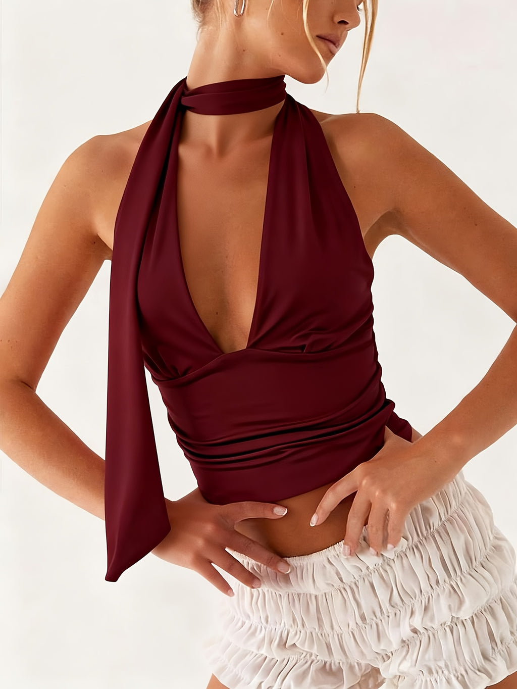 Women's American Vintage Style Spicy Sleeveless Tank Top with Neck Ribbon, Deep V-Neck, and Cropped Waist-Revealing Design - Burgundy