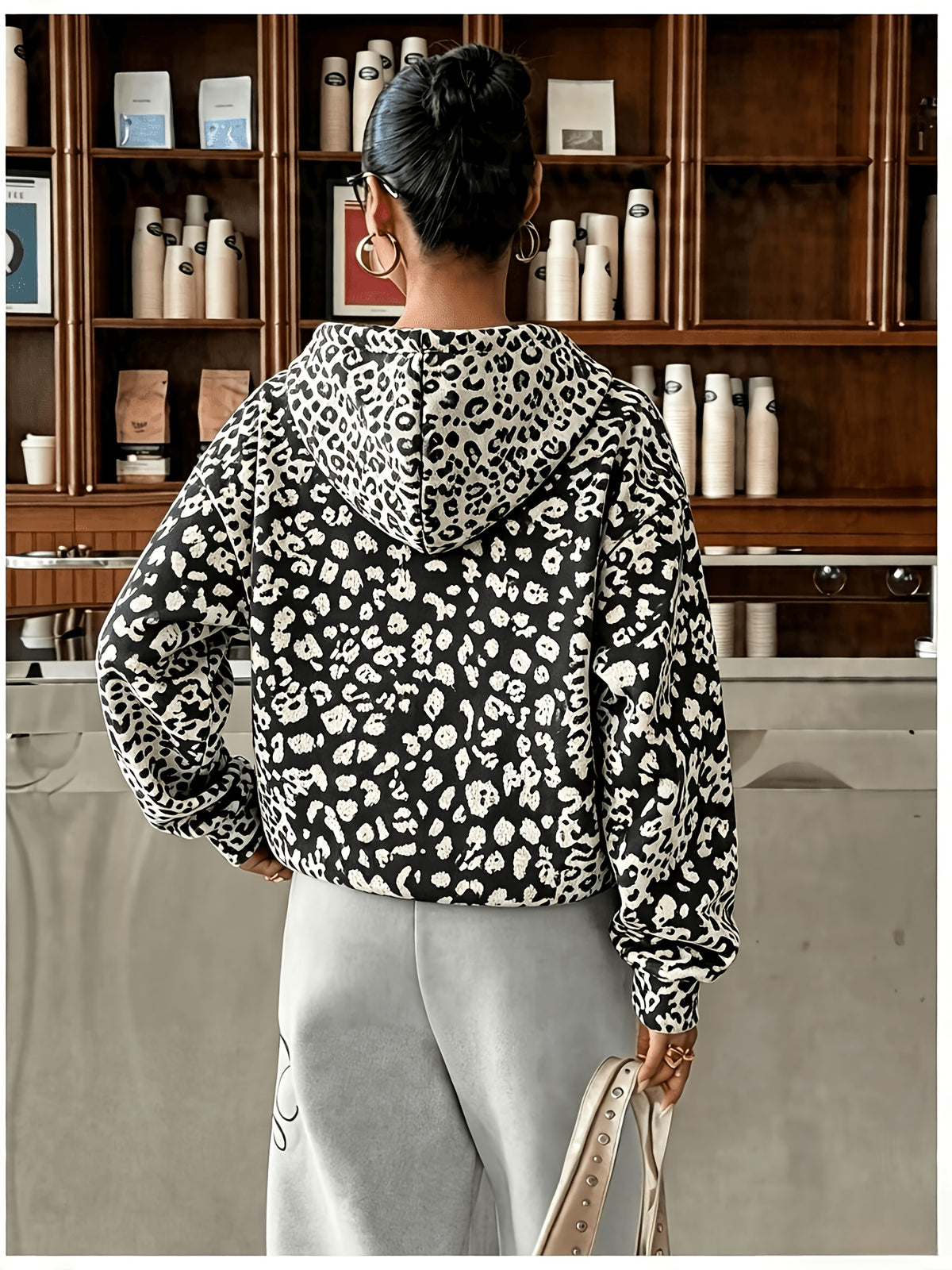 Women's Fashion Leopard Print Hoodie Sweatshirt - Black