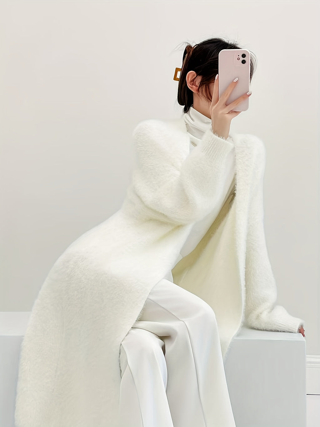 2025 Winter New Faux Mink Cardigan Oversized Loose Long Over-the-Knee Thick White Sweater Coat for Women - White