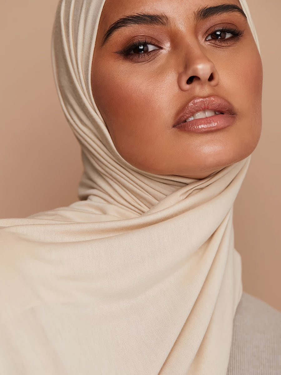 Women'S Jersey Headscarf - Soft, Breathable, And Secure Fit; a Modest Wrap Suitable for Daily Wear, Commuting, Wind, And Shielding - Off-white