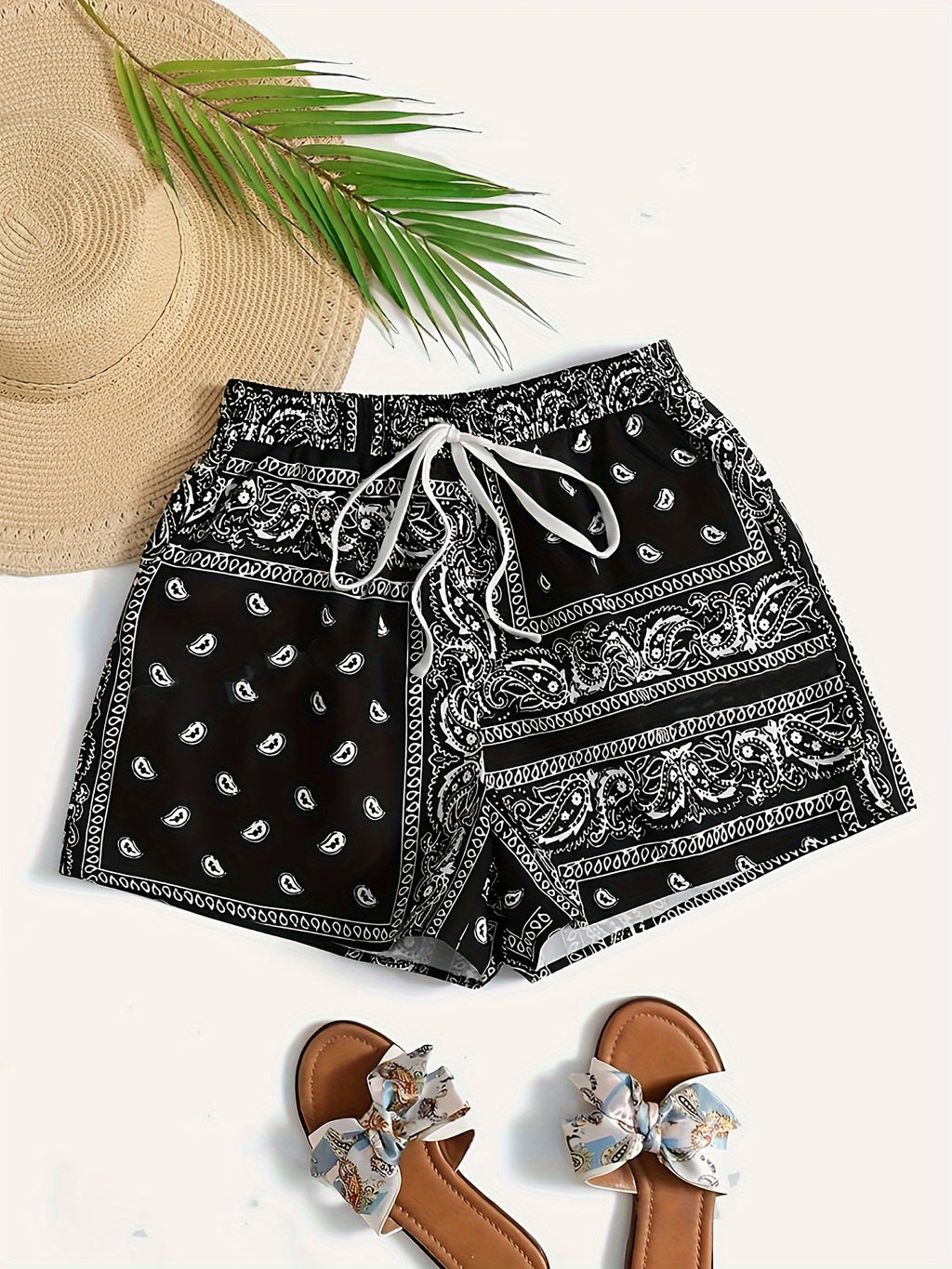 Paisley Style Print Vacation Casual Elegant All-Match Basic Style Drawstring Shorts - Black