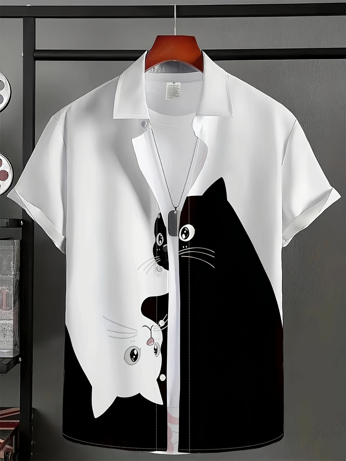 Men'S Black And White Cat Print Casual Short-Sleeve Button-Up Shirt, Suitable for Casual Wear And Vacations, Holiday Attire, Featuring a Classic Collar Design - White