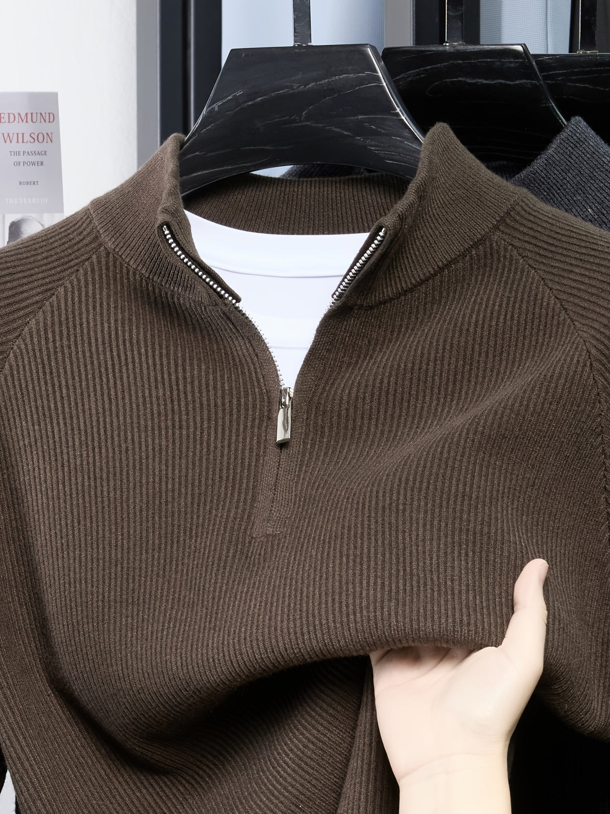 Du Jing Lan OBM Spring/Autumn New Arrival Men's Knitted Pullover, Old Money Style Solid Color Half-Open Placket Stand Collar Long Sleeve Knitted Pullover, Men's Business Casual Fashion Ribbed Sweater, Suitable for Layering or Wearing as an Inner - Dark Brown