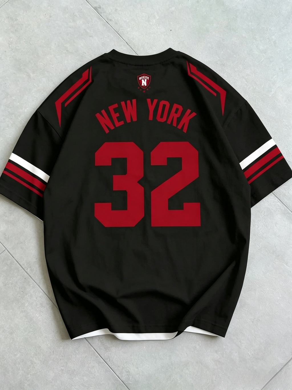 Digital Print - Men's Short Sleeve Brooklyn City Shield Number Shoulder Stripe Print Crew Neck Loose Drop Shoulder Short Sleeve T-Shirt, Youth Men's Streetwear and Campus Style, American Vintage Baseball Style Top, Versatile and Trendy Short Fit - Mixed colors