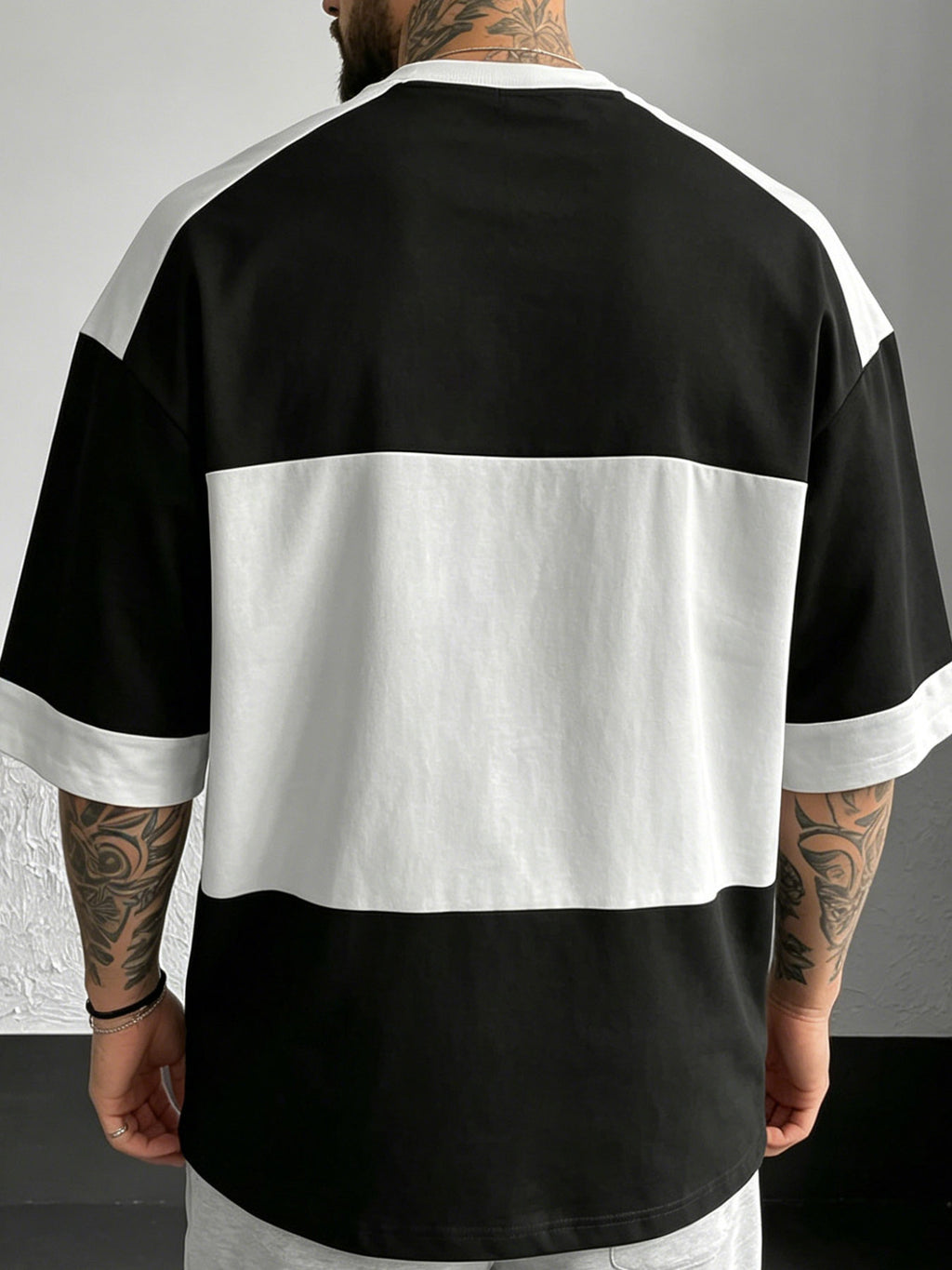 Black And White Striped Letter Print Men'S T-Shirt, American Street Style Short Sleeve, Spring Summer All-Match Oversized Top, Print Design - Not Texture - Mixed colors