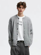 OBM Autumn/Winter Men's Crew Neck Cable Knit Cardigan, American Trendy Minimalist Solid Color Three-Dimensional Cable Knit Texture Long Sleeve Top, Loose Vintage Casual Street Style Outerwear, Versatile Daily Outing Streetwear Brand for a Cool - Light Grey