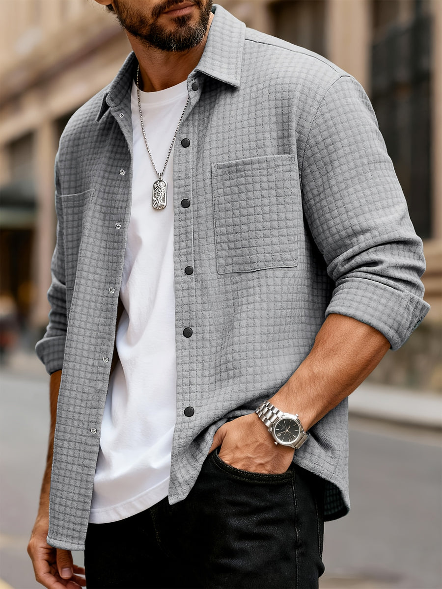 Men's Casual Solid-color Long-sleeve Shirt, Made of Comfortable Waffle-knit Fabric, Featuring a Double Chest Pocket Design, Front Button Placket, and a Loose-fit Lapel Open-front Cardigan Top, Suitable for Daily Wear and Commuting in Spring - Light Grey