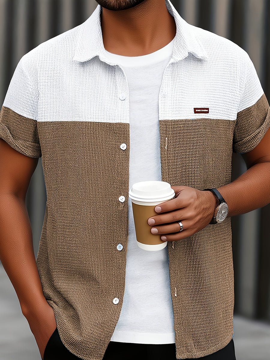 Men's Blue and White Contrast Corn Husk Grain Fabric Comfortable and Breathable Material, Lapel Collar, Full Open Front, Contrast Button Design, Suitable for Daily Casual, Fashionable, Simple Outings, Commuting, Street Style, Outings, and Summer New - Khaki