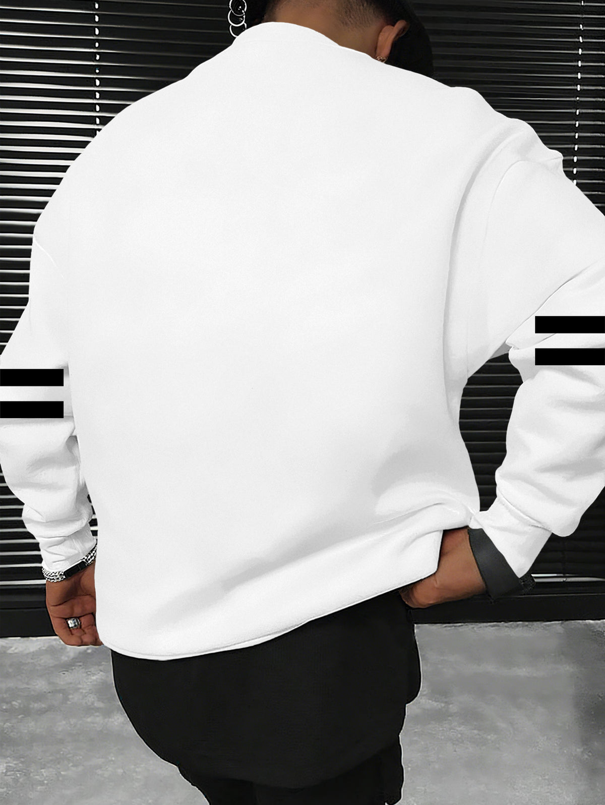 New York 23 American Sport Crewneck Sweatshirt" Vintage College Style Top! A Must-have for American Sport Vintage Enthusiasts, Perfect for Daily Commutes and Light Social Occasions - White
