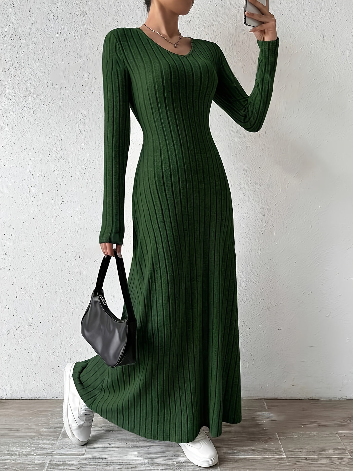 Women's Elegant V-Neck Long Sleeve A-Line Dress - Solid Color Machine Washable Fall Dress with Flattering Silhouette, Versatile for Casual & Formal Occasions, Long Sleeve Maxi Dress, Comfortable Fit - Dark Green