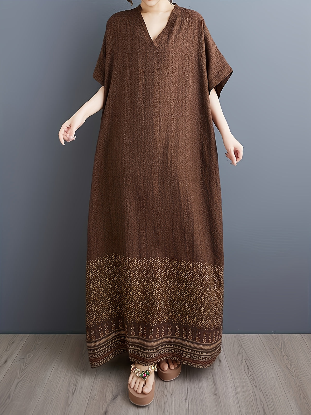 Plus Size Loose Comfortable Easy V-Neck Tie-Pocket Home Robe - Dark Brown