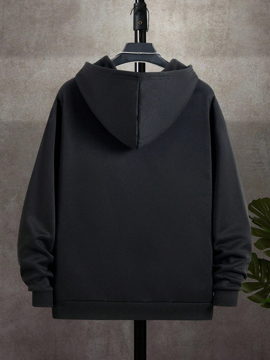 95% Polyester 5% Spandex, Men's Casual Pocket Zipper Drawstring Hooded Sweatshirt, Chest Placement Patch Embroidery, 240g Global All-Season Base Layer, Factory-Made for Men's Comfort, High Quality, High Fit Rate, Casual Sportswear - Black