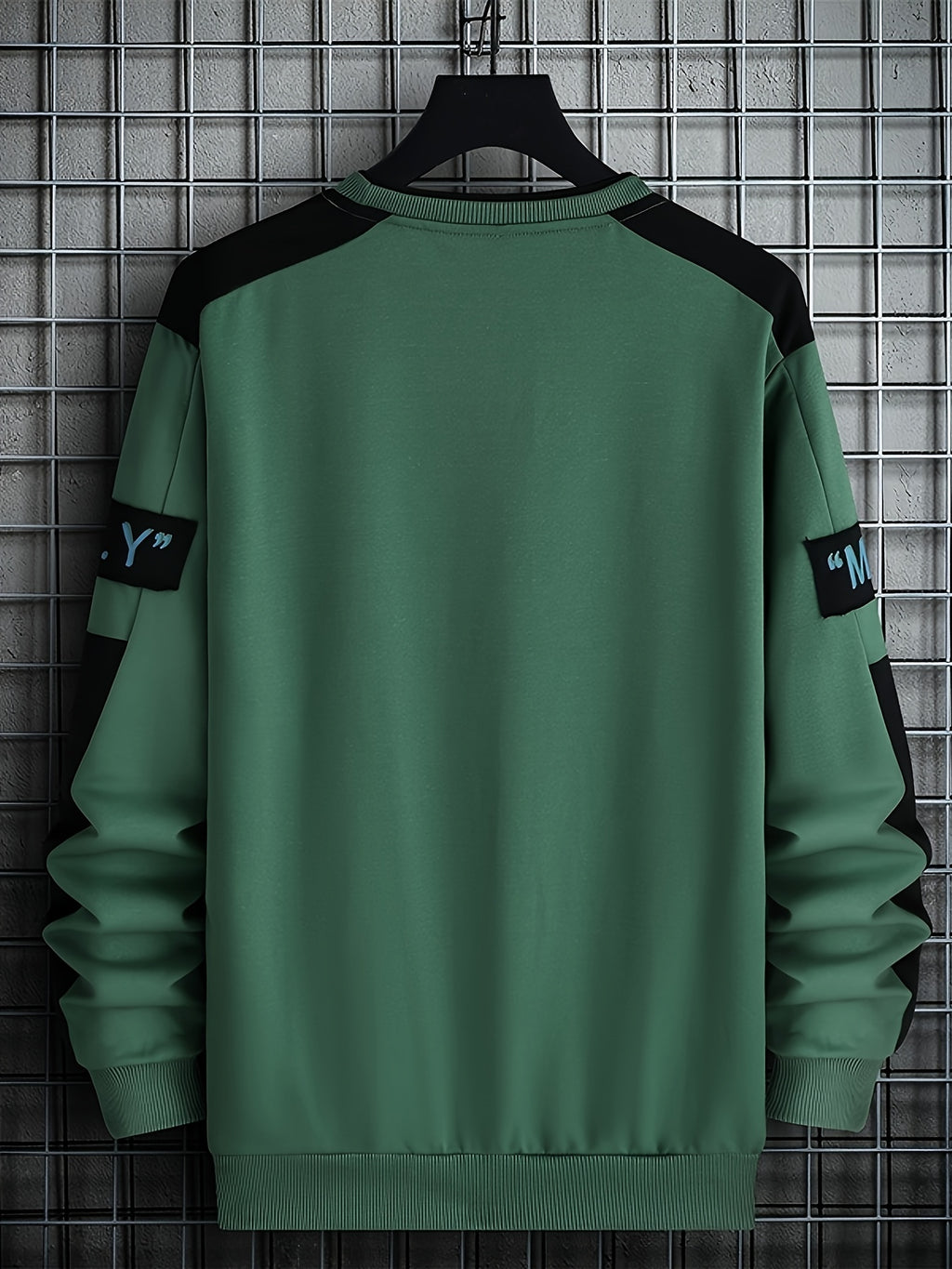 1pc Men's Casual Sportswear Top, Pullover Fashion Long Sleeve, Suitable for Spring and Autumn Outdoor Daily Running, Color-Block Letter Men's Sweatshirt - Green