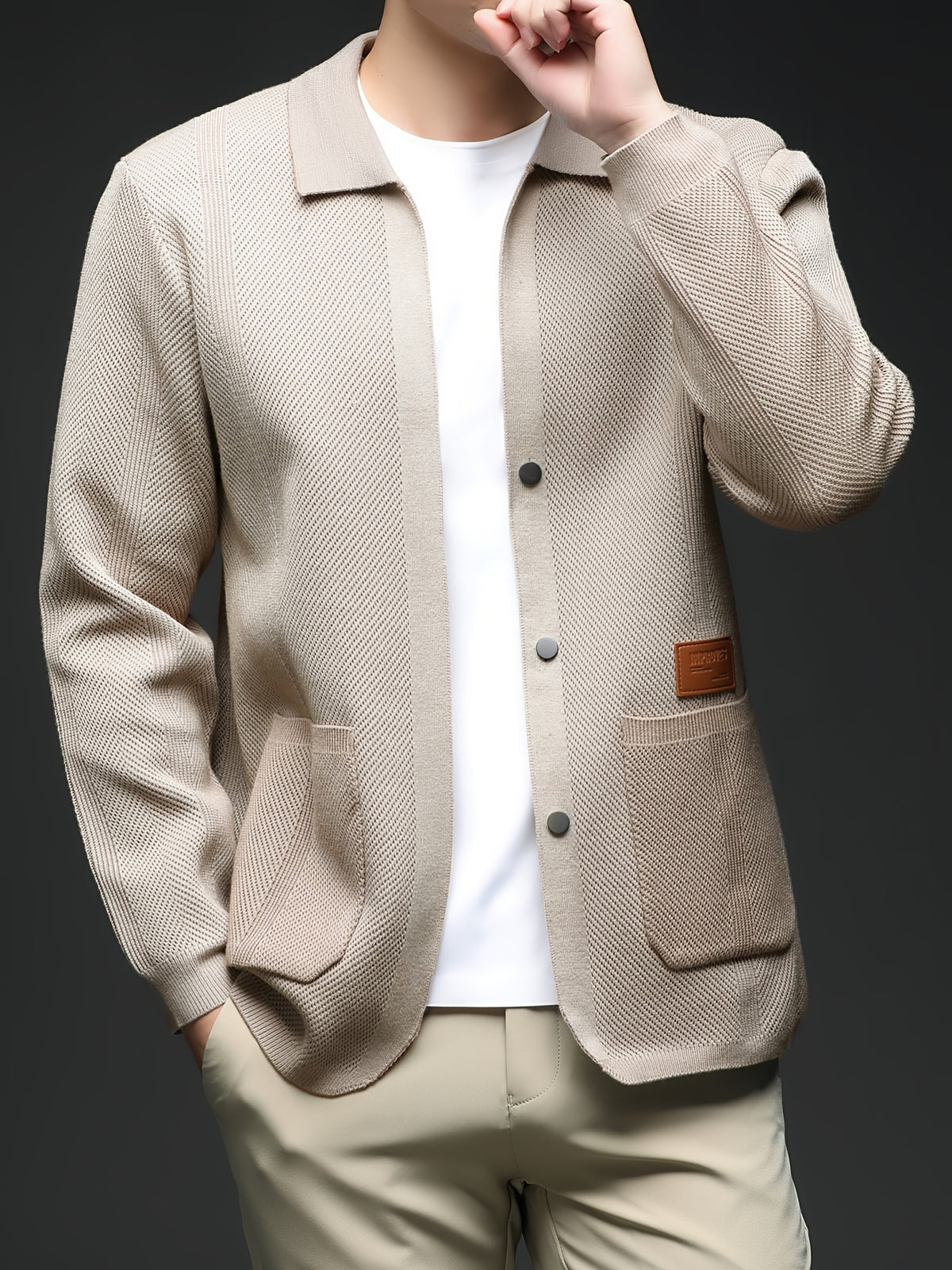 [Wading Whale OBM] Spring/Summer New Men'S Knit Cardigan, Old Money Style Solid Color V-Neck Long Sleeve Open Front Sweater Jacket with Single Button Closure And Side Pockets, Suitable for Spring And Autumn Layering Or Outerwear - Apricot
