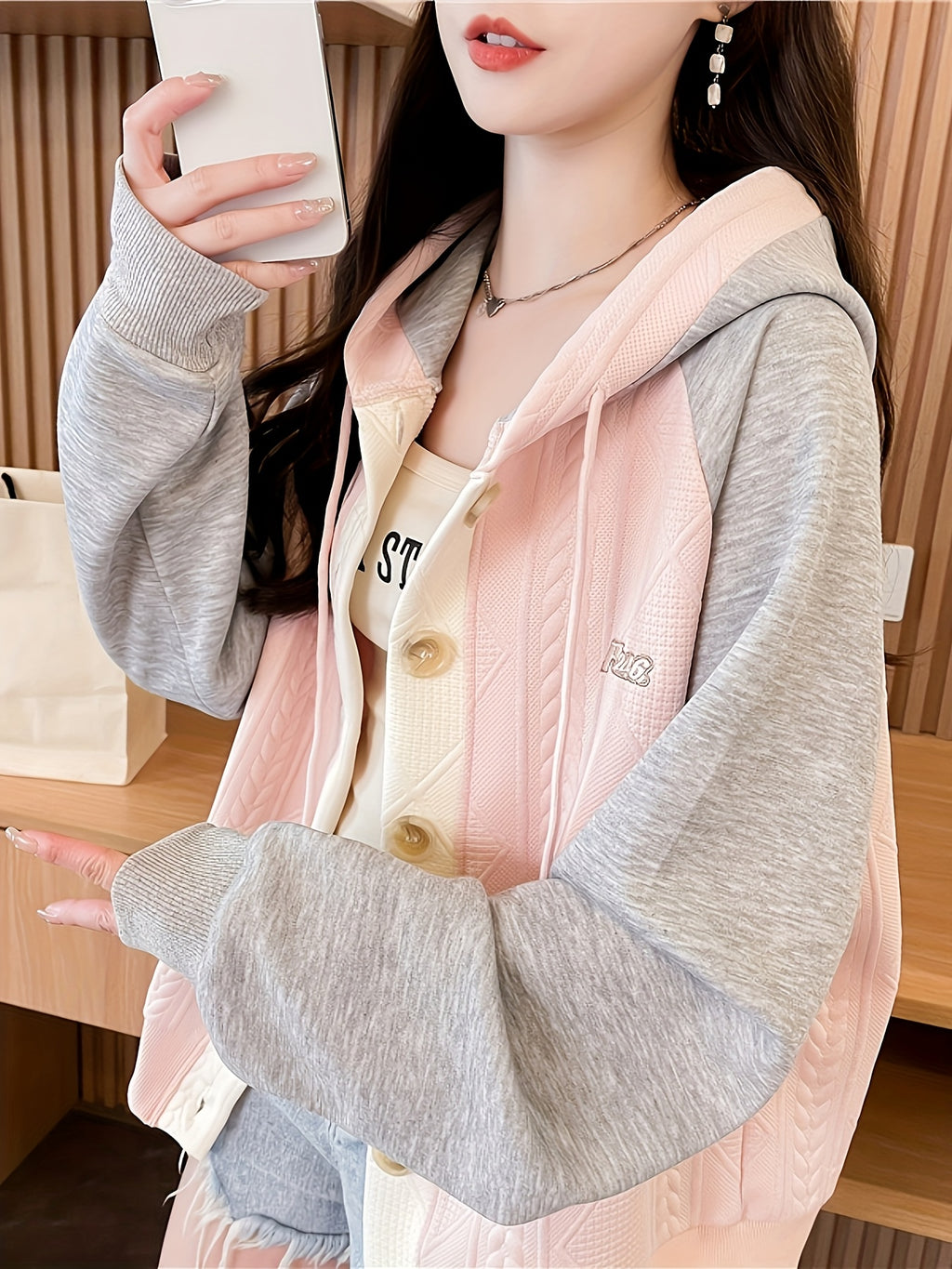 New Tri-Color Patchwork Drawstring Hooded Textured Fashion Sweatshirt for Women 9770 - Pink Color