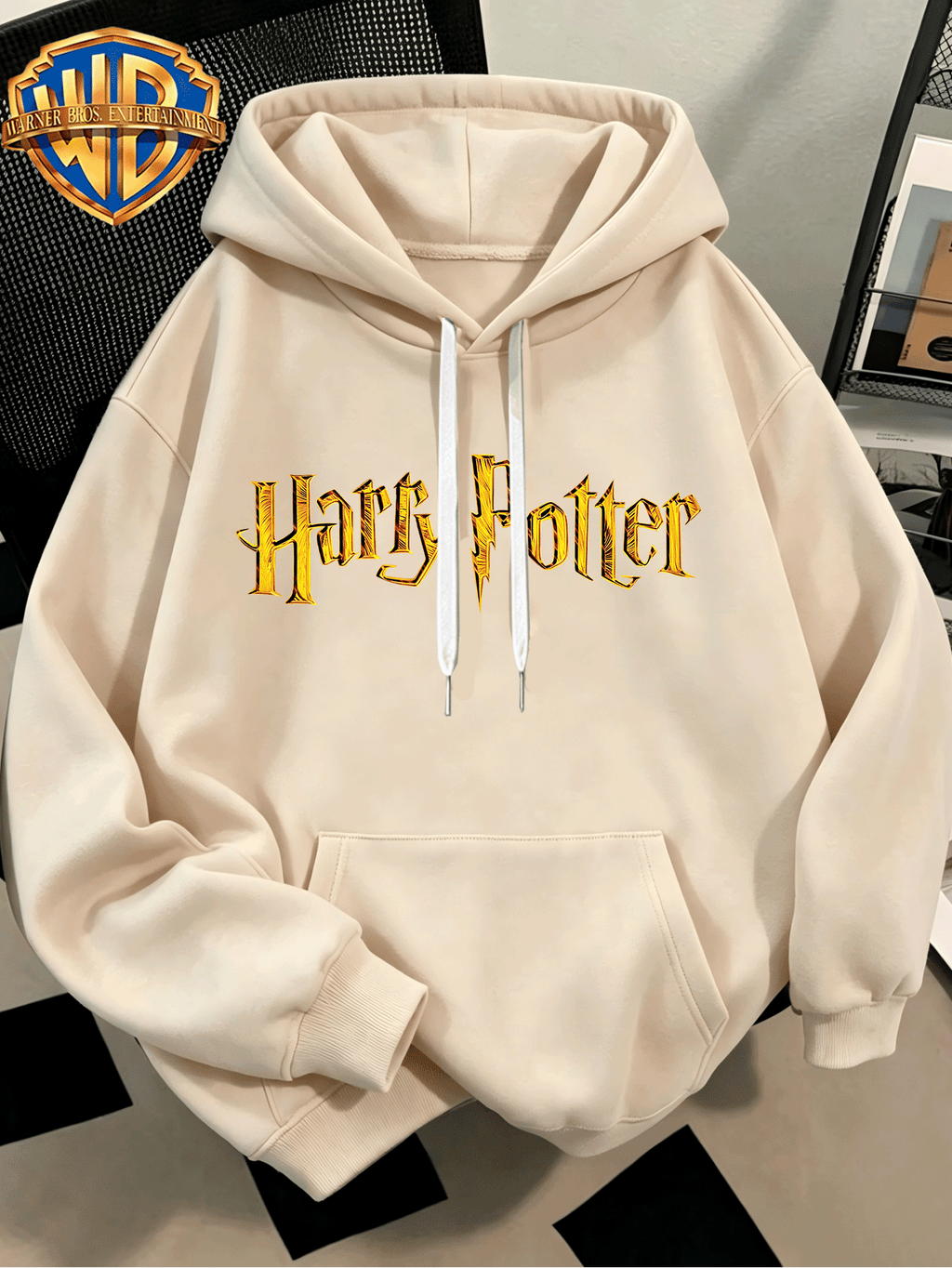 Fashion Hip Hop Print Fashion Brand Casual Versatile Sports Drawstring Pocket Hooded Men'S Sweater, Men'S Autumn And Winter Cute Casual Style, Sports Style Fashion Loose Hoodie, Daily Casual Wear - Apricot