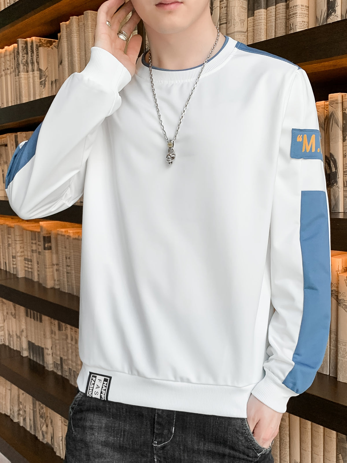 1pc Men's Casual Sportswear Top, Pullover Fashion Long Sleeve, Suitable for Spring and Autumn Outdoor Daily Running, Color-Block Letter Men's Sweatshirt - White