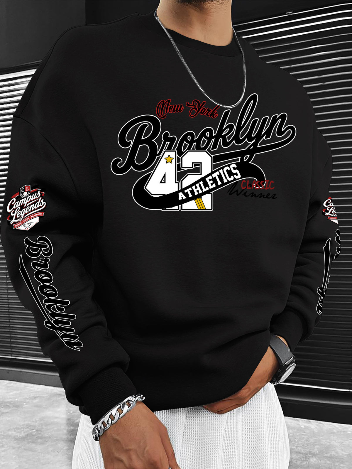 New Men's Crew Neck Sweatshirt, American Vintage Style with City Name Letter Print - Black