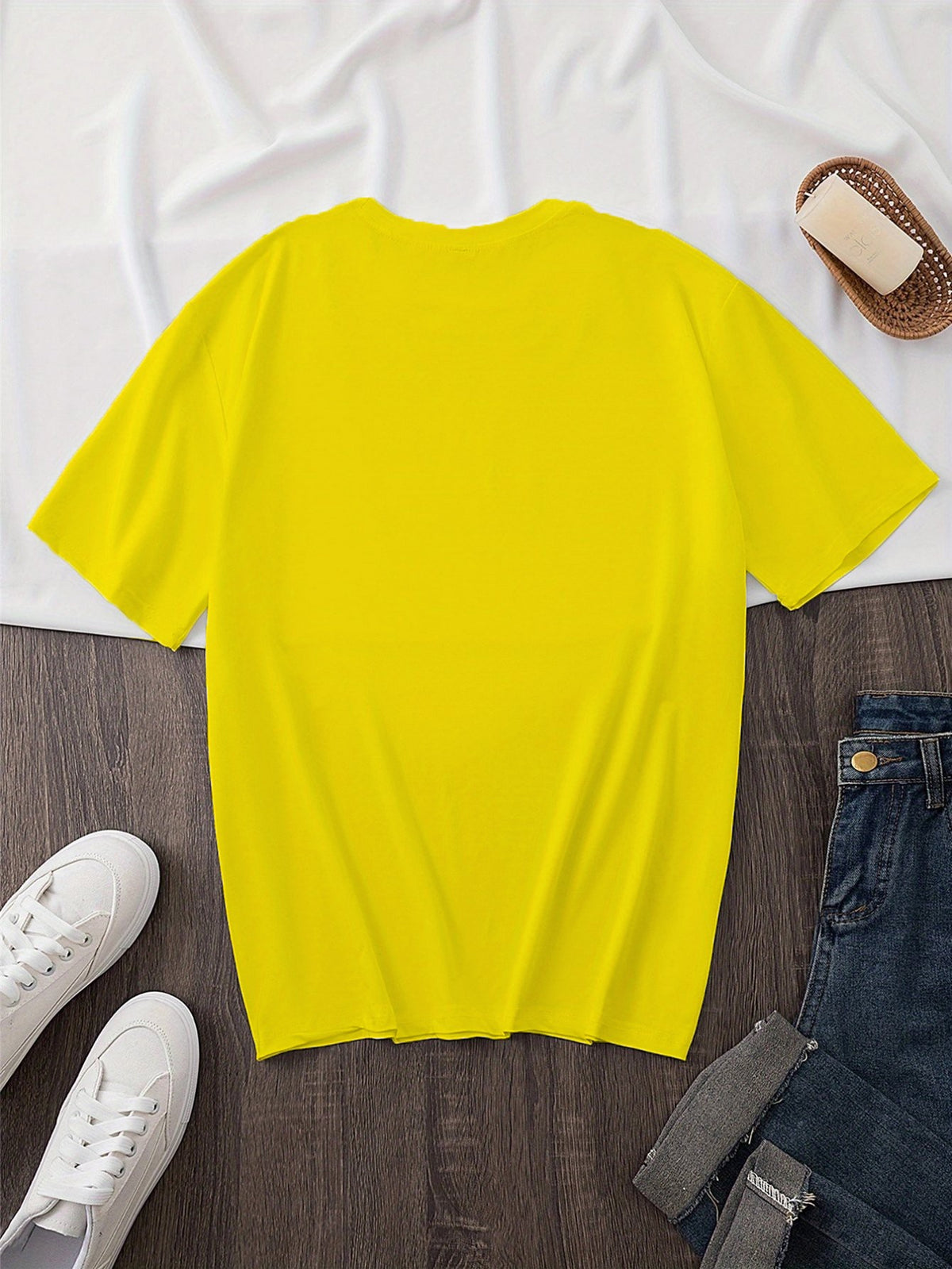 Mickey And Minnie Are Sitting Side by Side, with Mickey Hugging His Knees And Minnie Resting Her Chin on One Hand, Showcasing a Trendy Street Style Printed Short-Sleeve Women'S T-Shirt - Bright Yellow