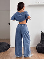 Women's 2pcs Set - Vintage Washed Off-the-Shoulder Short Sleeve Top + Elastic Waist Wide-Leg Joggers Set, Graffiti Bear Print Y2K Casual Street Style Women's Loungewear Sportswear Set - Navy Color
