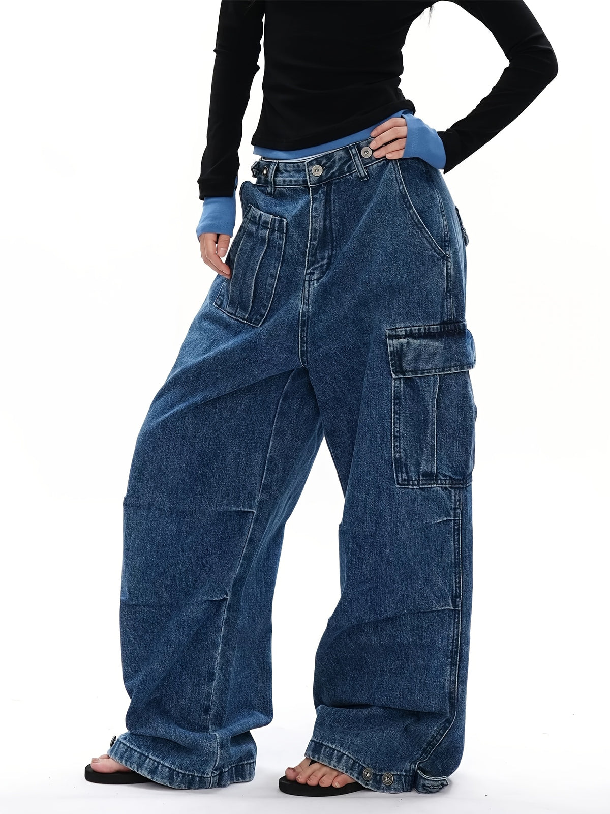 Spring Summer New American Retro Multi-Pocket Cargo Wide-Leg Jeans, High-Waist Floor-Length Style with Adjustable Cuffs, Medium-Wash Distressed Blue, American Workwear And Millennial Wide-Leg Trendy Women'S Denim Trousers - Medium Blue