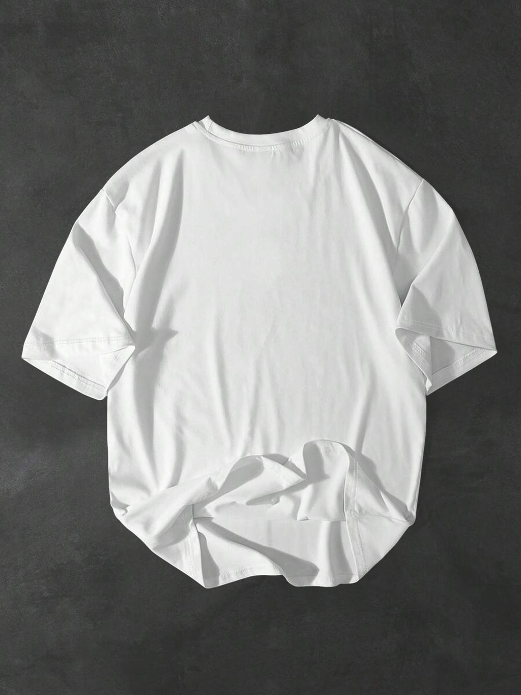 New Summer Men'S Round Neck Short Sleeve Geometric Graphic Print Design Regular Fit Comfortable Fabric Street Style Trendy Versatile Style Suitable for Sports And Daily Wear - White