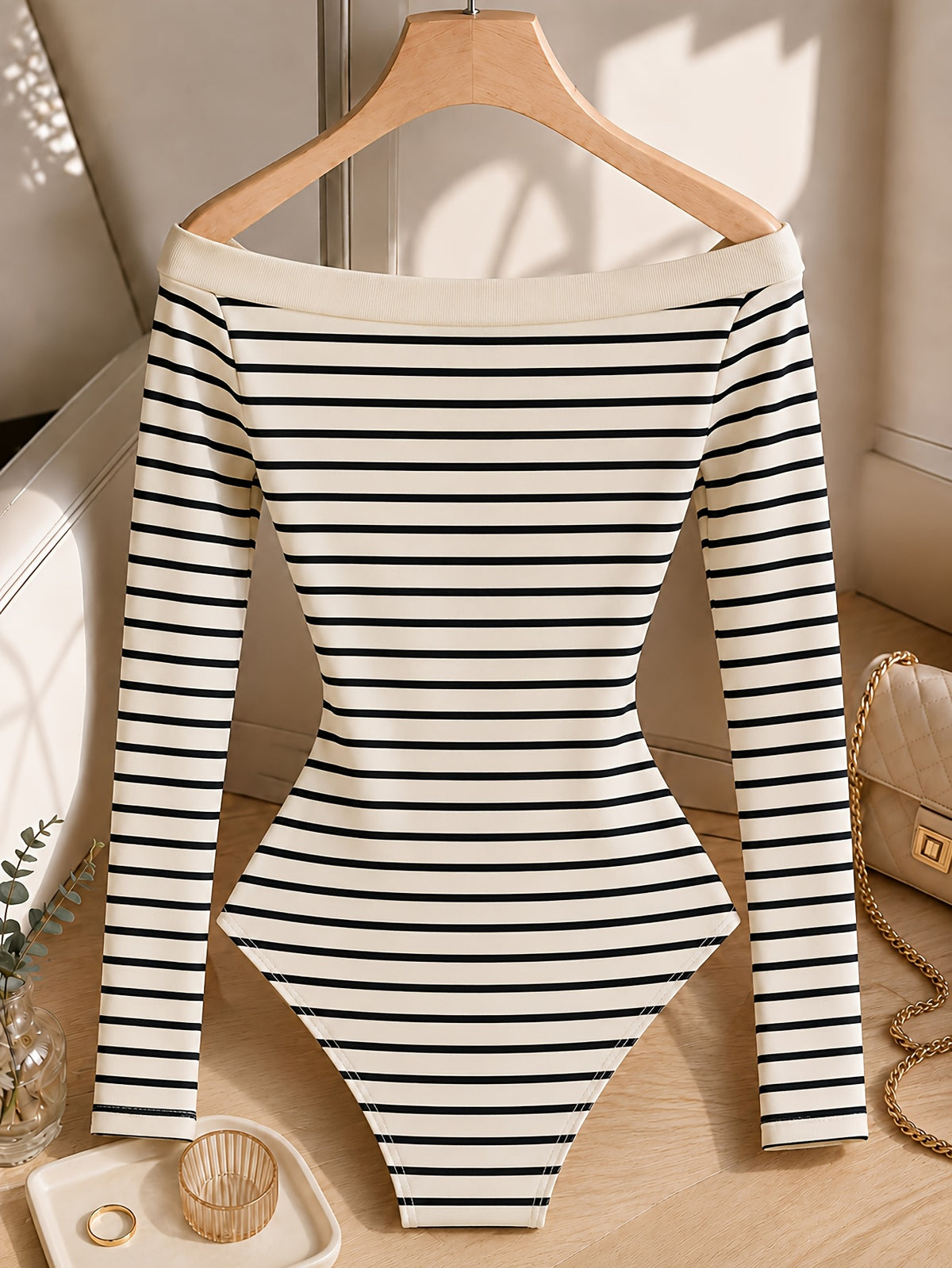 Autumn/Winter French-Style Off-the-Shoulder Striped Long-Sleeve Bodysuit for Women, Off-Shoulder Inner Wear Bodysuit Top, Figure-Hugging Ribbed Base Layer Shirt - Stripe