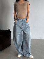 Women's Vintage Scallop Hem Washed Denim Jeans, Fashionable Loose Fit High-Waist Denim Trousers - Light Blue