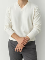 Autumn and Winter Basic Men's V-Neck Knit Sweater, Versatile Daily Commute Top - White
