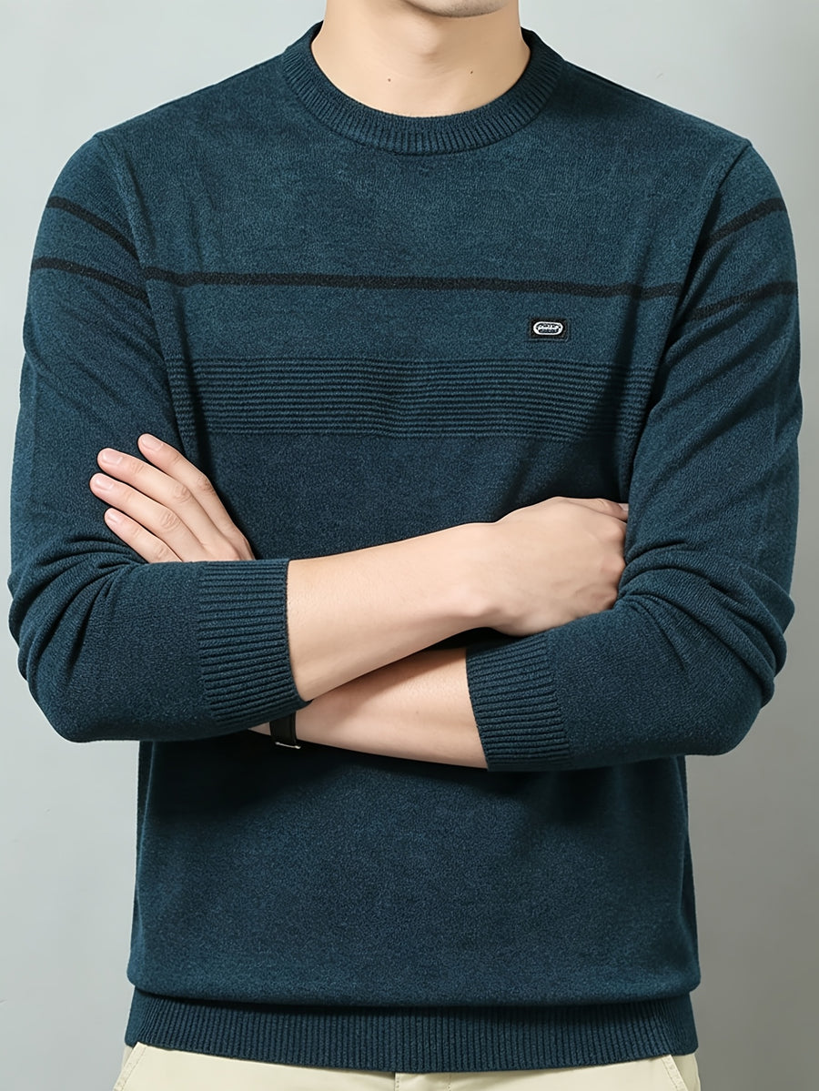 Men's Solid Gray Striped Crewneck Lightweight Knit Sweater, Featuring a Basic Crewneck Design, Ribbed Cuffs, and a Slim-fit Slightly Relaxed Silhouette. Suitable for Young Adults and Middle-aged Men, Ideal for Both Commuting and Daily Casual Wear - Ha Qing