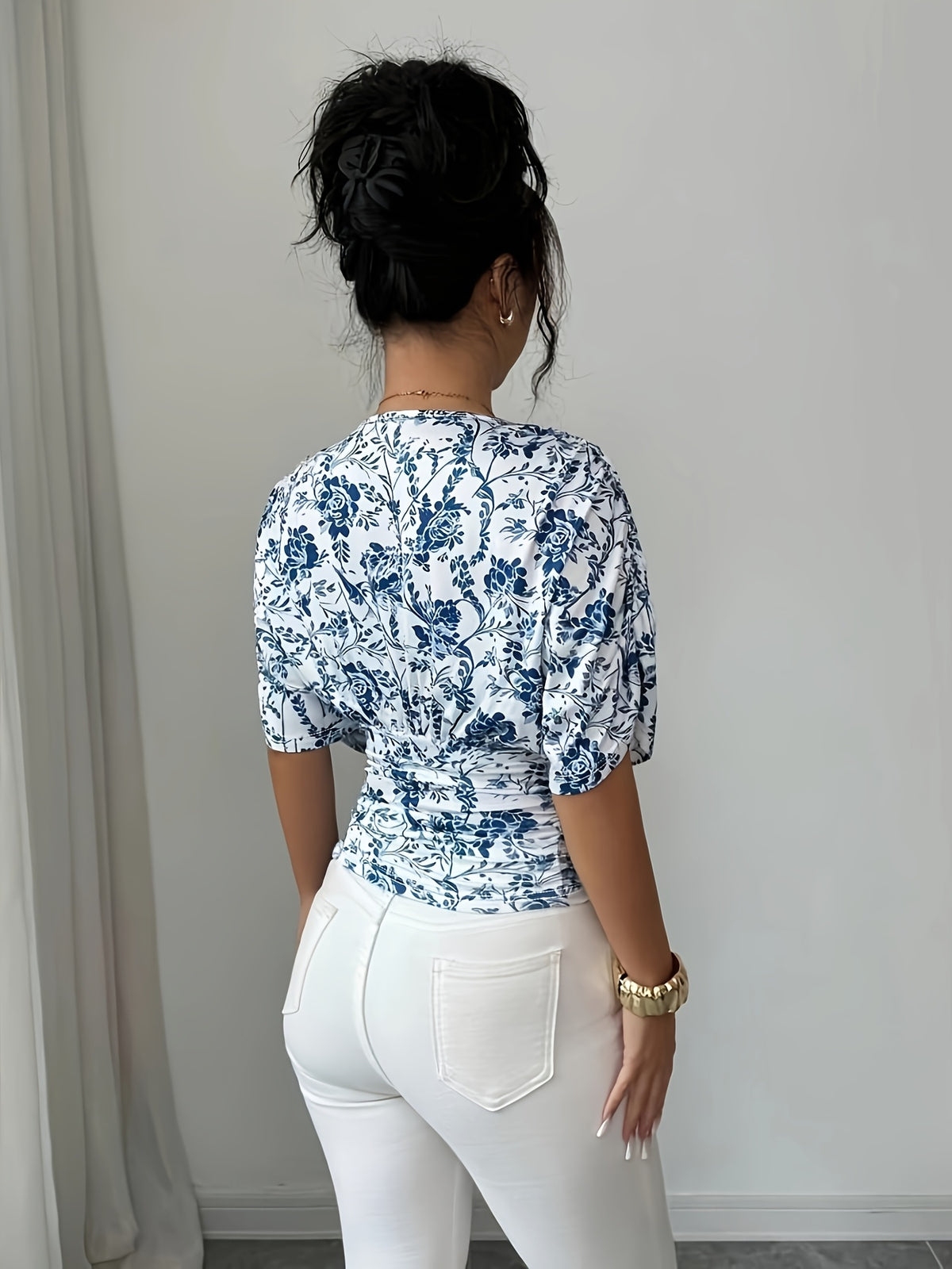 Women'S Elegant Floral Print Slim Fit T-Shirt, Summer Style - Mixed colors