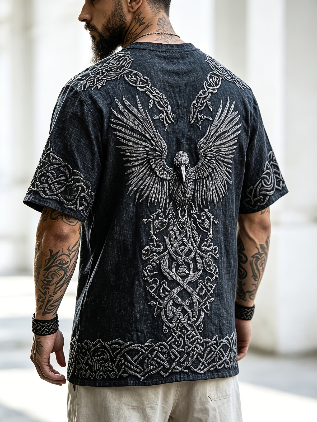 [Print Design - No Texture] Navy Blue Nordic Mythology Print T-Shirt - Raven Celtic Knot Full-Length Color Block Short Sleeve - Lightweight Breathable Fabric - Summer Casual Sporty Top, Dark Vintage Style, Maximalist European and American Men's - Mixed colors