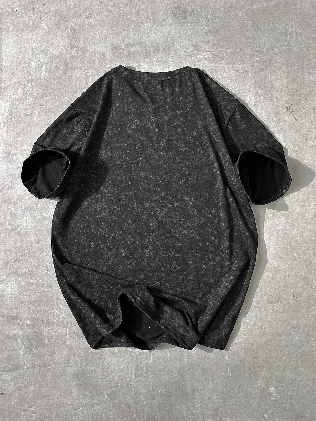 Men's Round-neck Graphic Print Short-sleeve T-shirt, Suitable for Summer Casual Sports - Black