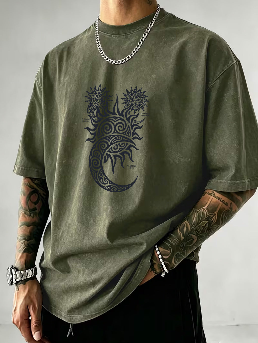 Washed Distressed Short Sleeve Loose Top, Tribal Totem Sun Vortex Trendy Print, Multi-Color Casual Matching, American Street Hip-Hop High Street Style, Daily Outing Commute Sports Fitness Couple Statement Versatile T-Shirt - Military Green