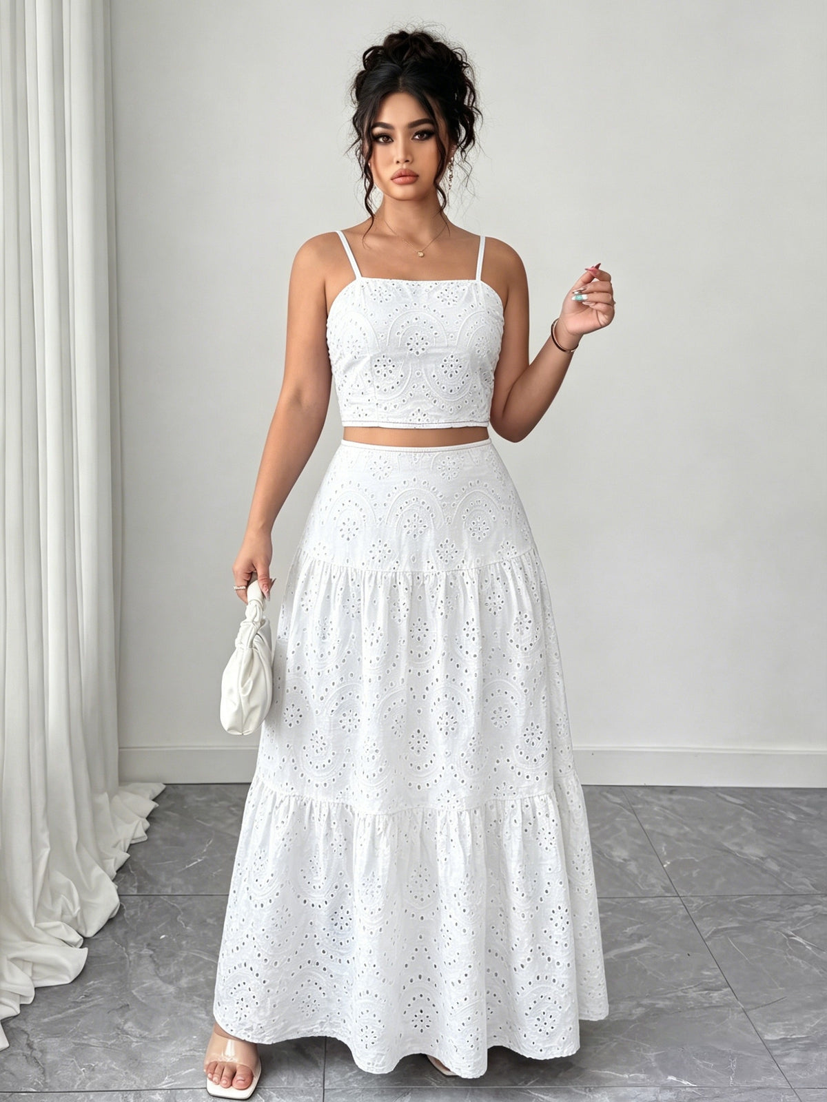Two-Piece Embroidered Maxi Dress, Bohemian Style with Layered Ruffle Hem. Perfect for Dates, Vacations, Picnics, And Beach Outings. Comfortable And Versatile Women'S Dress - White
