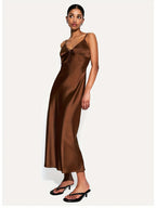 New European and American Style Bridesmaid Dress, Elegant and Fashionable Backless Cut-Out V-Neck Low-Cut Camisole Party Gown, Slim-Fit Engagement Dress for Bachelorette Parties, 1pc - Coffee Brown