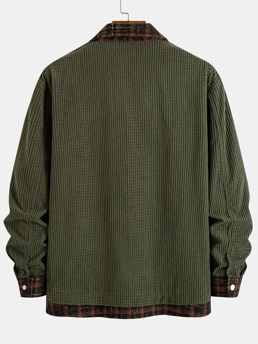 Men's Vintage Green Patchwork Plaid Double Pocket Lapel Design 2-in-1 Look Workwear Jacket for Daily Streetwear, Commuting, Casual Gatherings, and Light Social Wear - New Long Sleeve Coat for Autumn and Winter - Dark Green