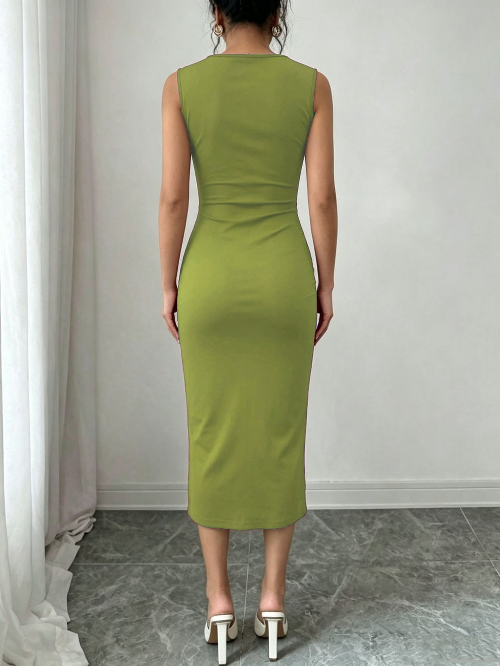 Solid Color Sleeveless Wrap V-Neck Midi Dress, Women'S Ruched Golden Button High Slit Bodycon Dress, Elegant Sheath Dress for Business Office, Party And Daily Formal Occasions - Matcha Color