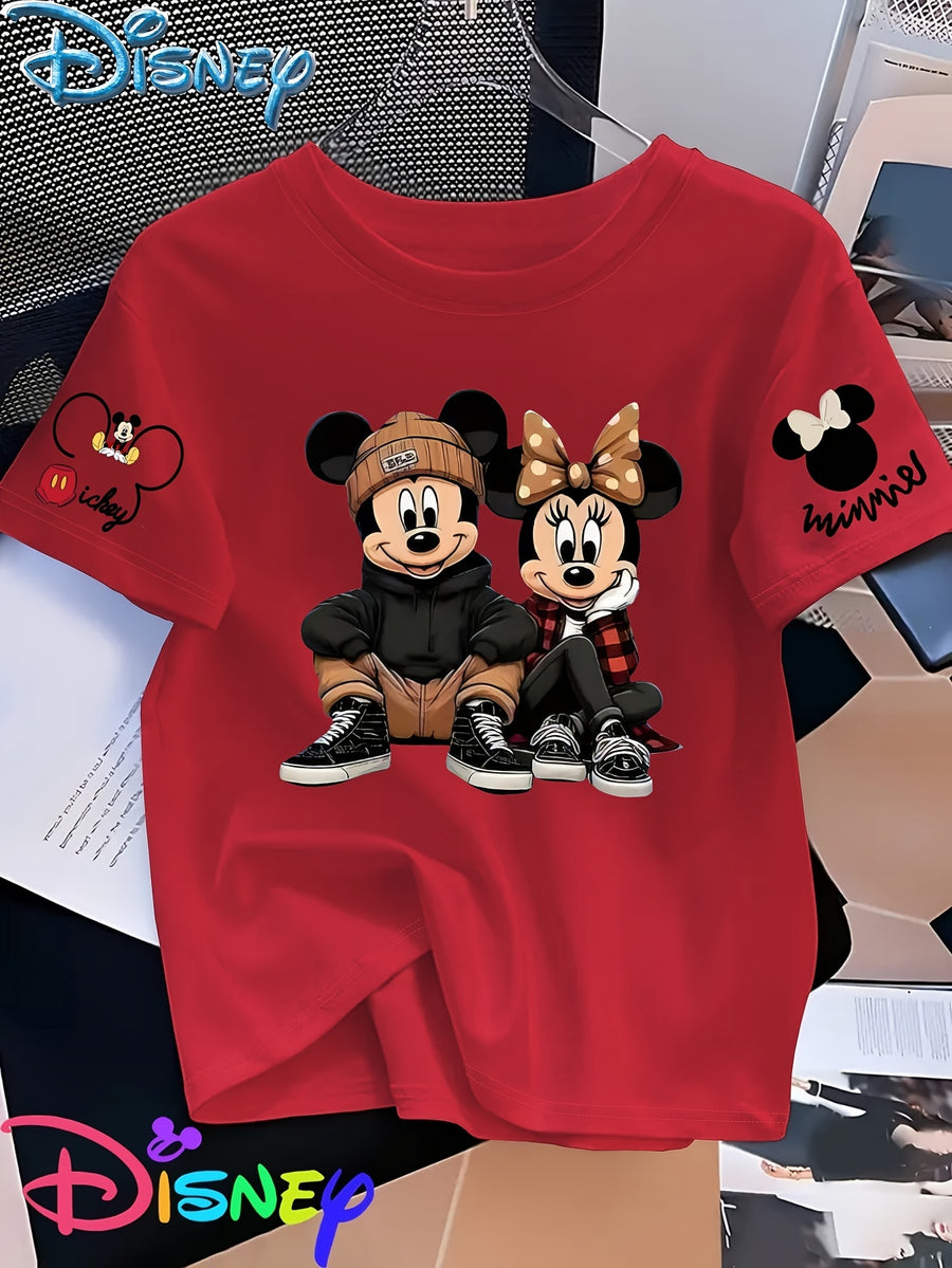 Mickey And Minnie Are Sitting Side by Side, with Mickey Hugging His Knees And Minnie Resting Her Chin on One Hand, Showcasing a Trendy Street Style Printed Short-Sleeve Women'S T-Shirt - Red