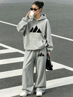 2pcs Women's Spring, Autumn, and Winter -Lined Casual Elegant Winter Set. Mountain Peak Minimalist Print Pattern Daily Fashion Outfit Set, with a Relaxed yet Premium Texture. Simple, , and Trendy -lined Hooded Sweatshirt + Loose, Thickened -lined - Gray Set